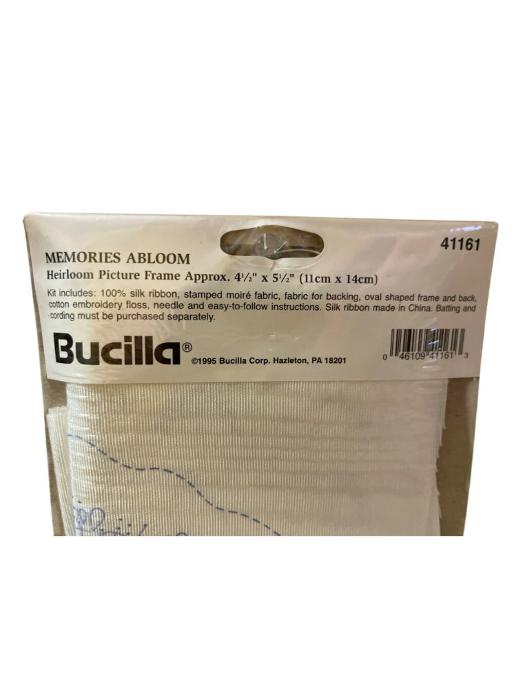 Vintage Bucilla Silk Ribbon Embroidery Kit Memories Abloom Frame 1995 NEW - Picture 8 of 9